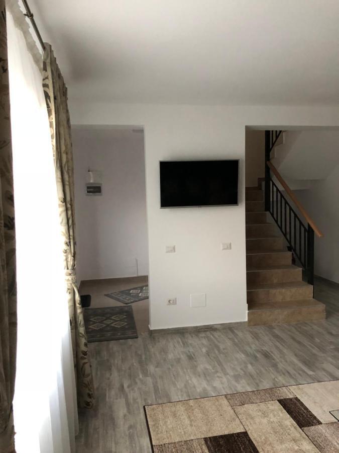 Aleria De Piatra Aparthotel Piatra Neamţ Buitenkant foto