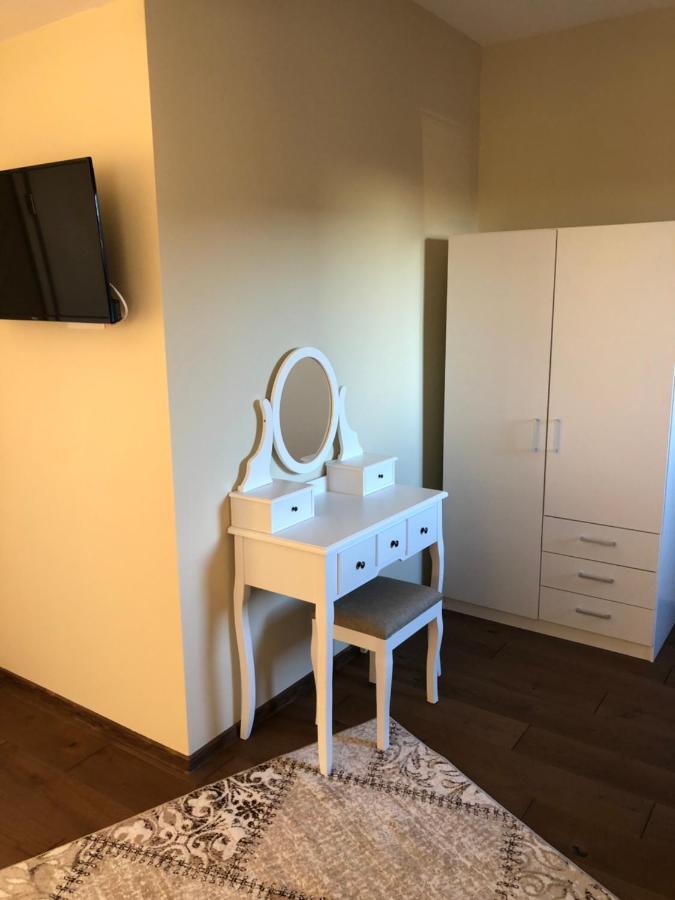 Aleria De Piatra Aparthotel Piatra Neamţ Buitenkant foto